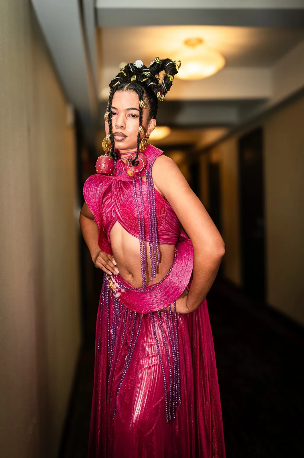 Retrato del conjunto fucsia